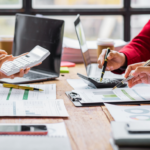 Contabilidad online: licenciaturas acreditadas, duración y salida laboral