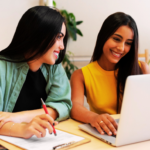 Becas y financiamiento por país para estudios online